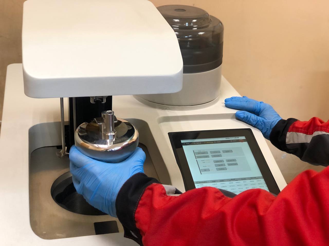 «Разрез Тайлепский» развивает собственную углехимическую лабораторию